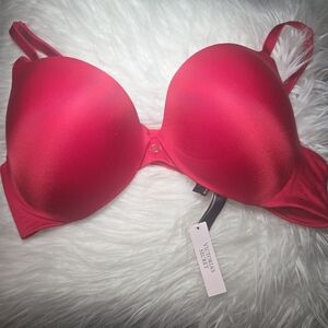 Victoria's Secret Women's Red Bra